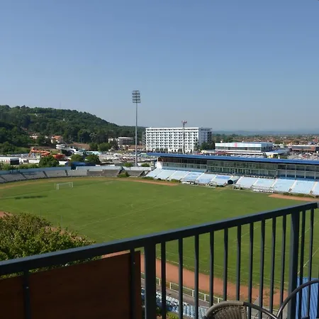 Lavista 雅戈丁那