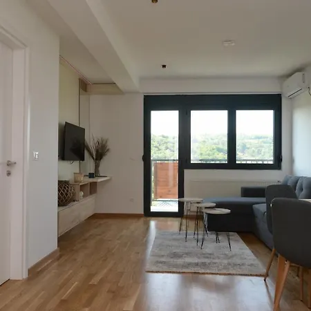 Lavista 公寓 雅戈丁那