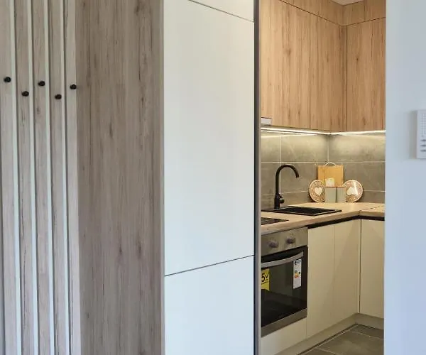 アパート Lavista