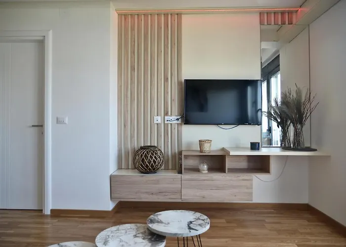 アパート Lavista